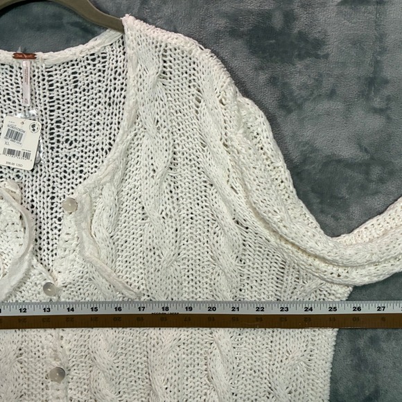 NWT Free People Robyn Cable Knit Bell Sleeve Cropped Cardigan Sweater Women's XL - Picture 10 of 11
